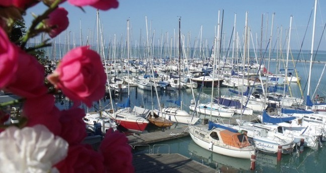 Shipping Methods and Services for a Boat