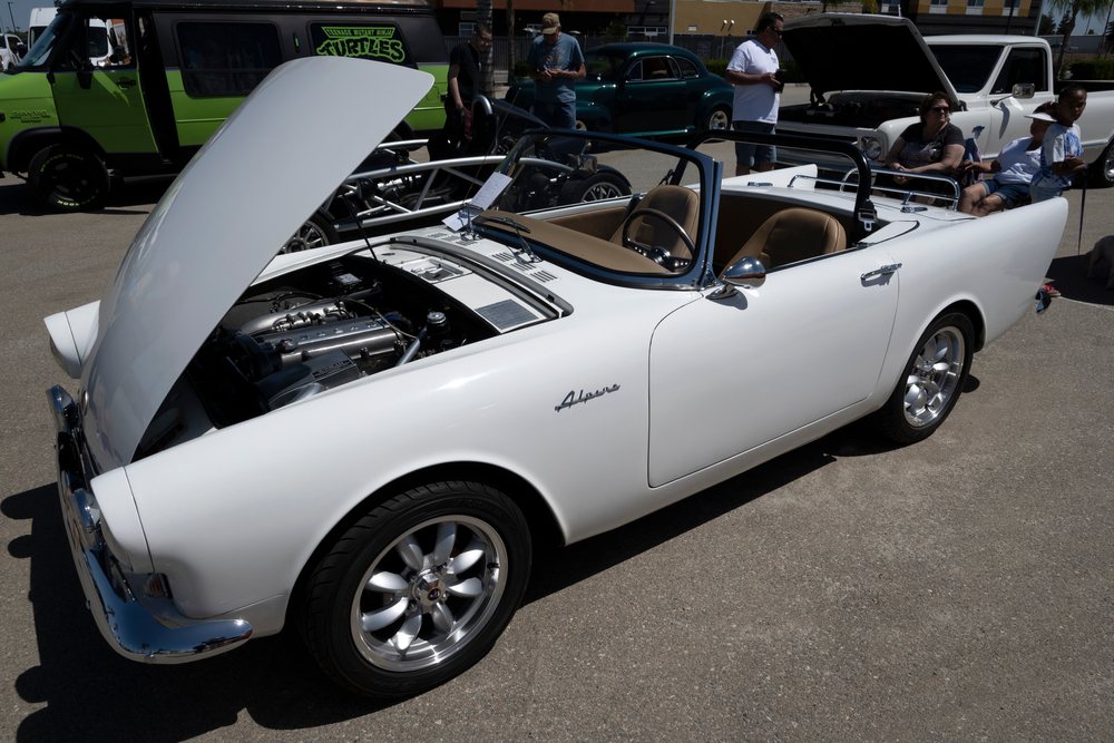 1961-sunbeam-alpine.jpg