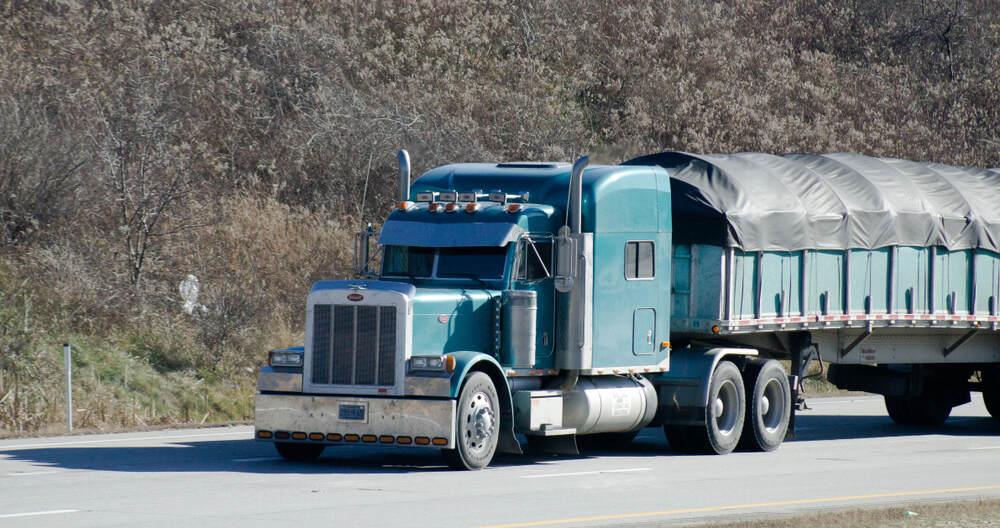 What Is A Conestoga Trailer A1 Auto Transport