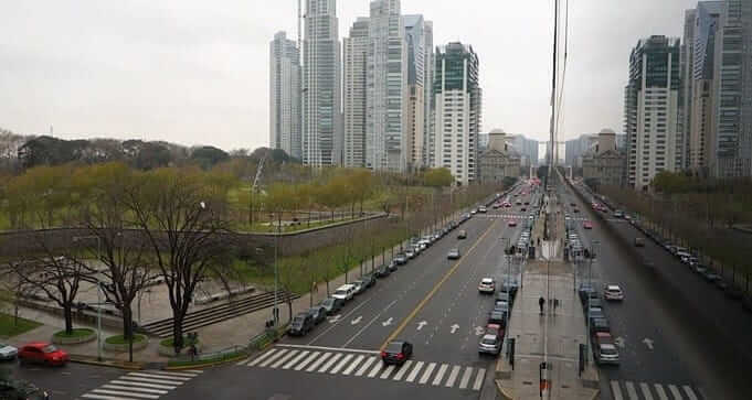 Calculating the Cost of Shipping a Car from Austin to Los Angeles
