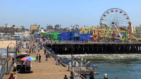 Ship Your Car from Chicago to Los Angeles through the Experts of the Industry