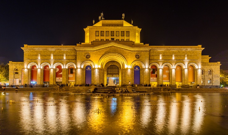 What Is Involved In the Process of Shipping a Car to Armenia through Professionals?