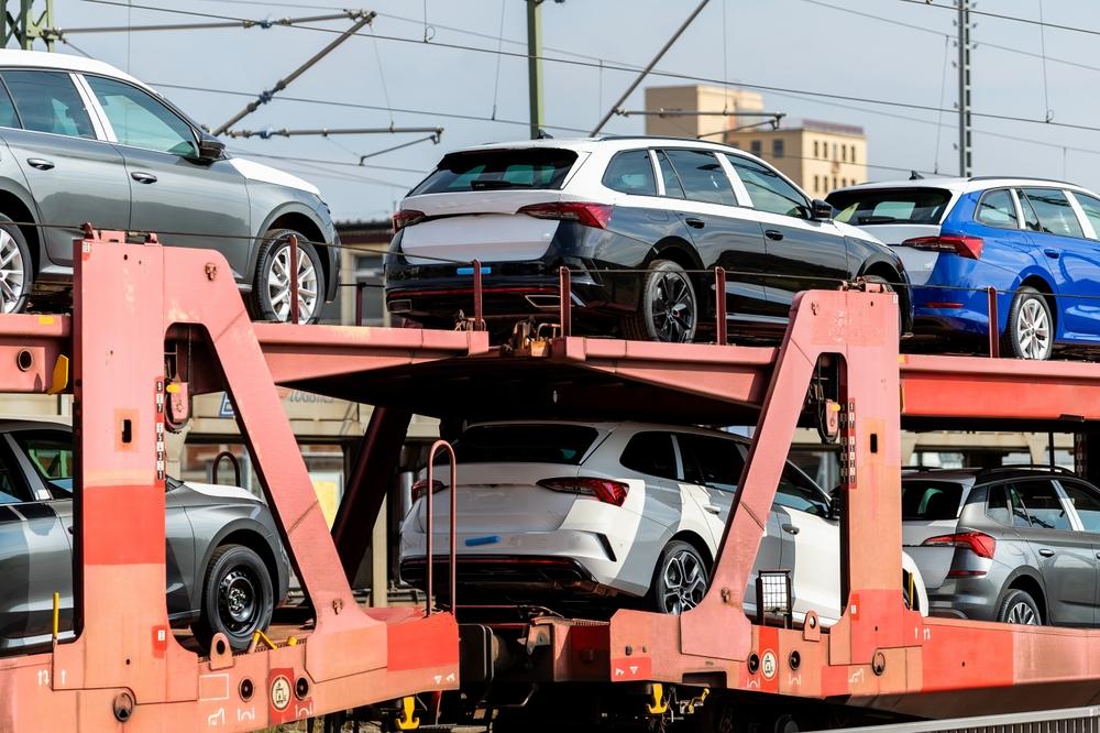 Auto Shipping Car To Another V02
