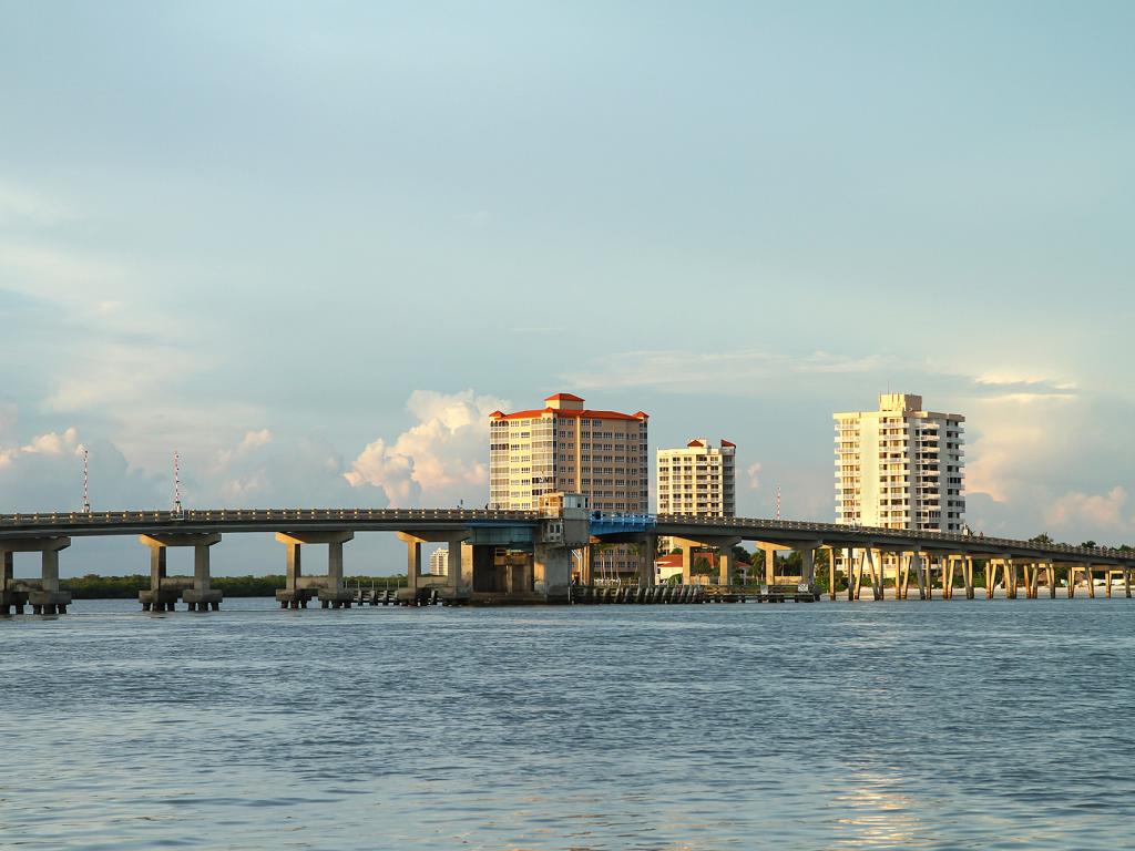 Auto Transport Services Bonita Springs