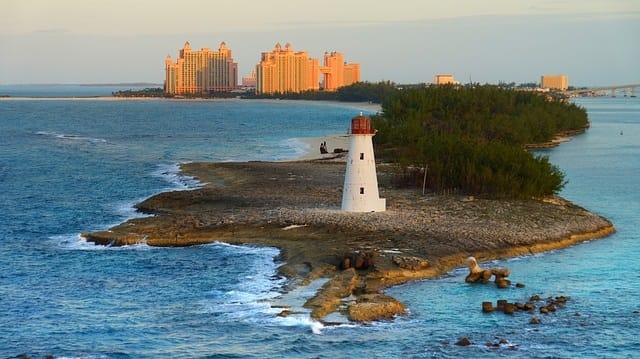 Ship a Car to the Bahamas Using the Safest Shipping Method Available