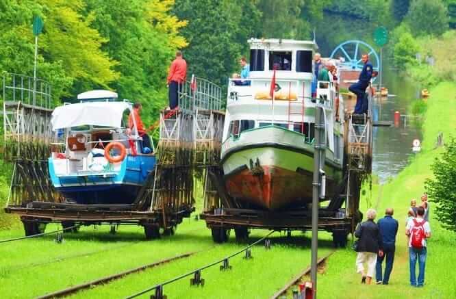 Take Advantage of Boat Shipping by Train