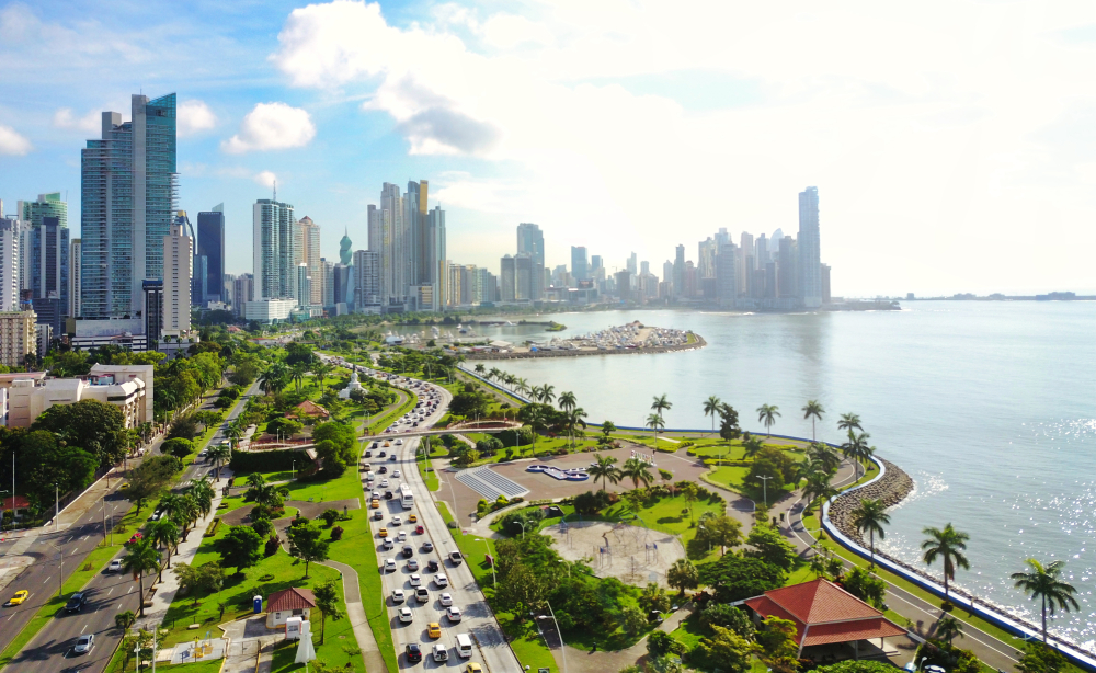 Hire a Professional to Ship Your Vehicle Overseas to Panama
