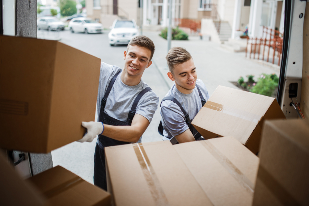 Long distance moving companies Worth City