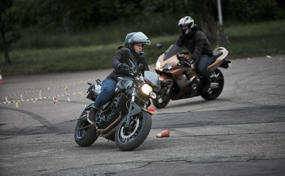 Country Club Hills Motorcycle Shipping