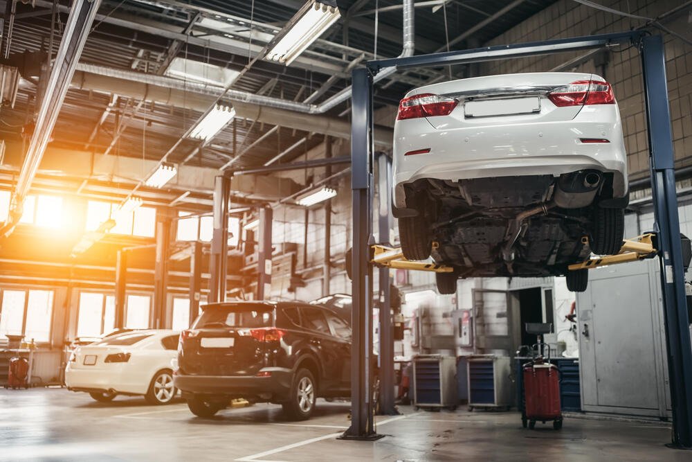 custom-services-for-shipping-auto-parts.jpg