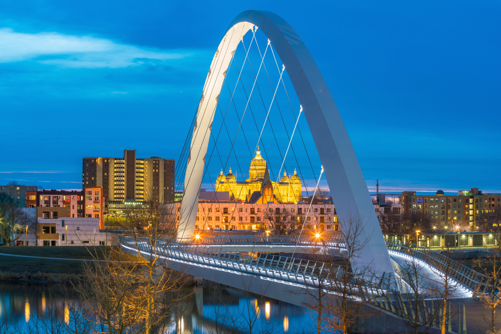 Auto Transport Services & Car Transport Companies Des Moines