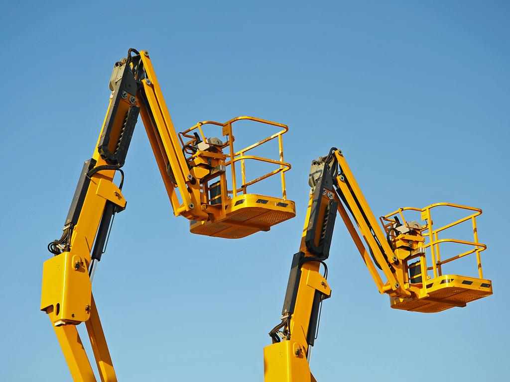 Amphibious Excavator Transport Services In USA