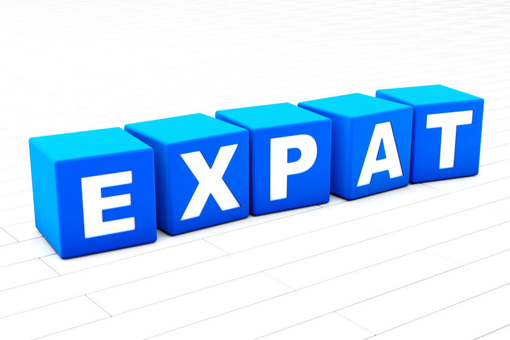 Join An Expat Community