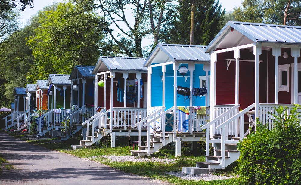 factors-that-you-should-consider-while-opting-for-a-mobile-home-mover.jpg