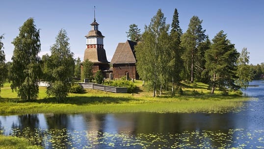 Shipping a Car to Finland through a Reliable Transport Service Is the Best Way to Relocate a Vehicle