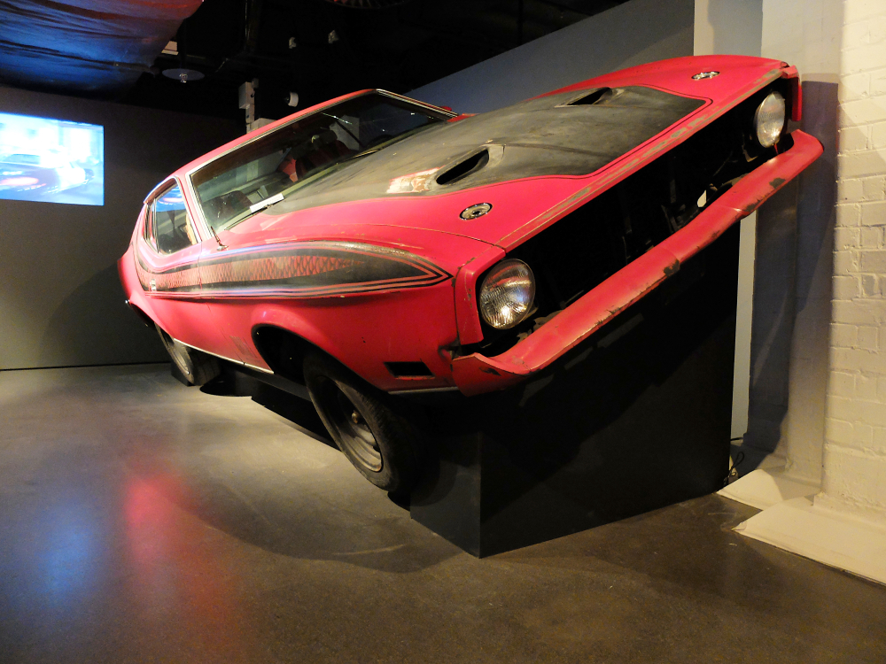 ford-mustang-mach-1.jpg