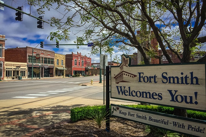 Fort Smith Motorcycle Shipping