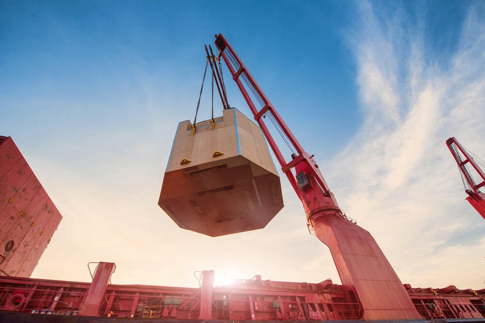 get-reliable-machine-transport-services-near-me.jpg