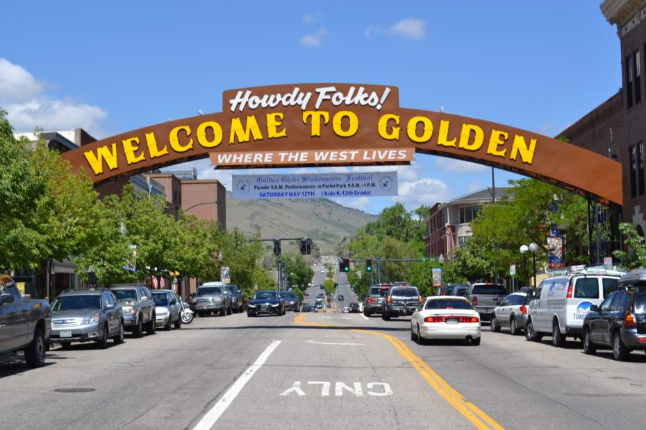 Golden Motorcycle Shipping