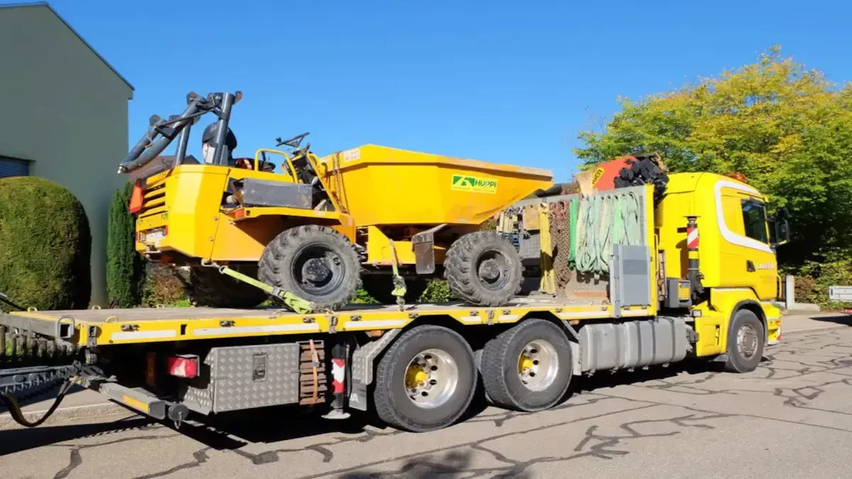 How To Transport A Dump Truck: Explained (2022)