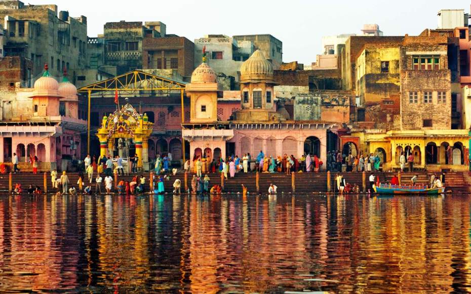 Ship a Car to India from the US with the Container Shipping Method