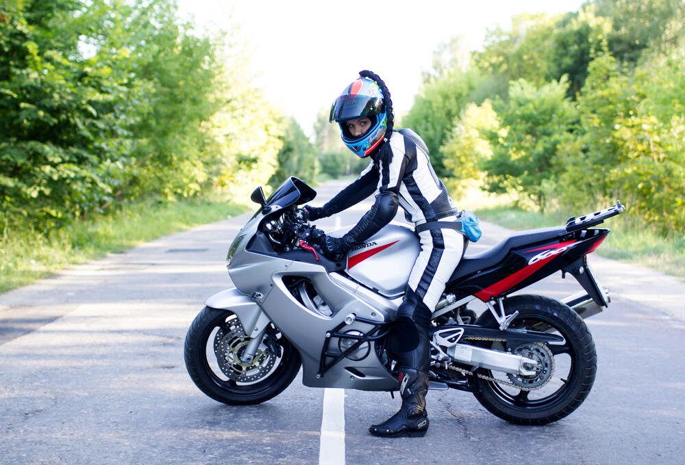 Kingsburg Motorcycle Shipping