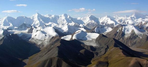 How Do I Choose a Transport Company to Ship a Car to Kyrgyzstan?