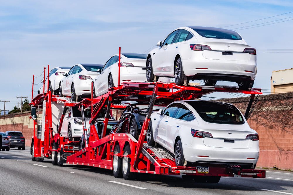 Car transport service quote Jan Phyl Village, FL