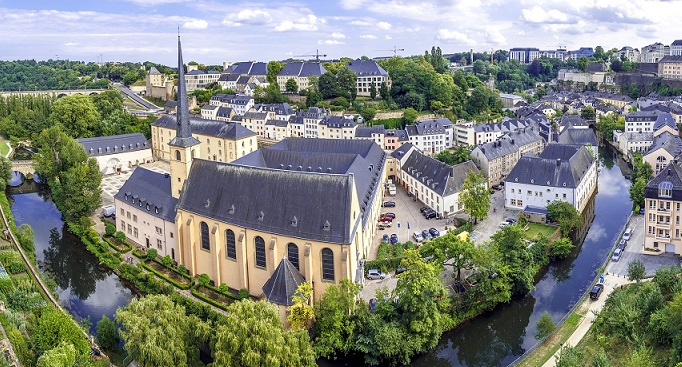 Import Vehicle into USA from Luxembourg