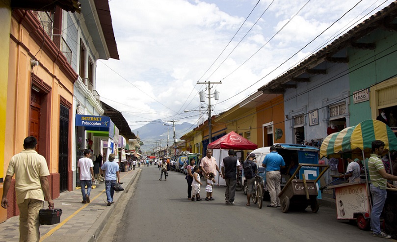 Ship a Car to Nicaragua Using Container Shipping Services