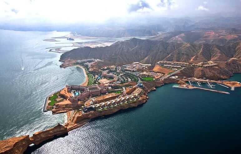 How You Will Benefit from Using Qualified Shipping Services to Get You Car to Oman