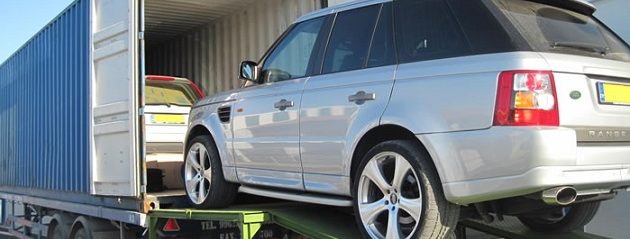 How Do Transport Companies Safely Ship Cars And Household Items