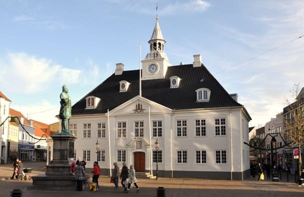 Ship Car To Randers