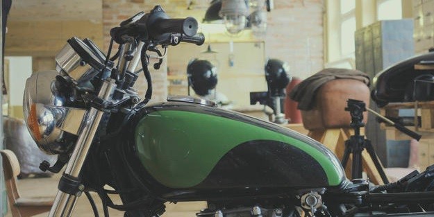 How Do I Ship a Salvaged Motorcycle?