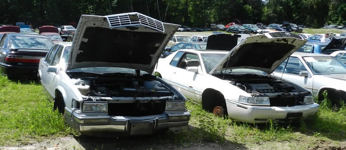 How Do I Ship a Salvaged Car?
