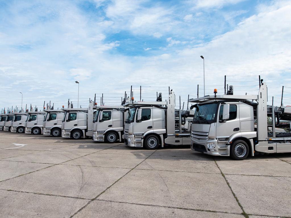 Open Trailer Auto Transport