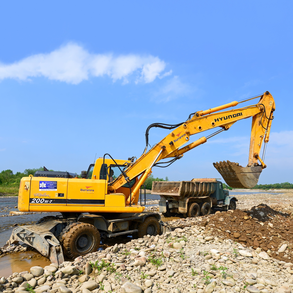 New Haven, CT Heavy Equipment Shipping Hauling Services Near Me
