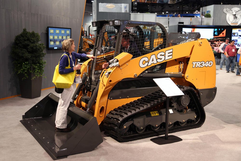 Case SV280 Skid Steer Loader Specs, Dimensions & Weight