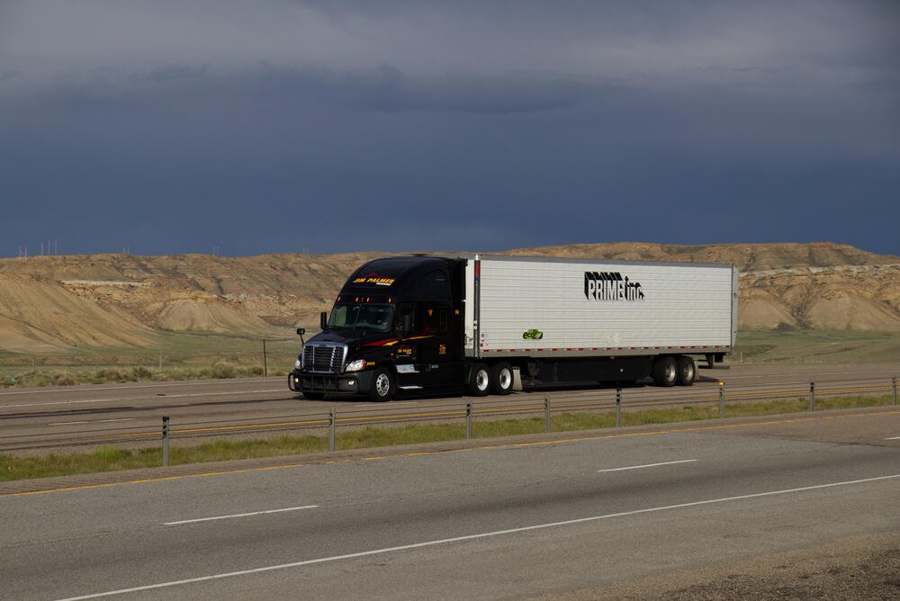 Freightliner Cascadia Specs, Dimensions & Weight