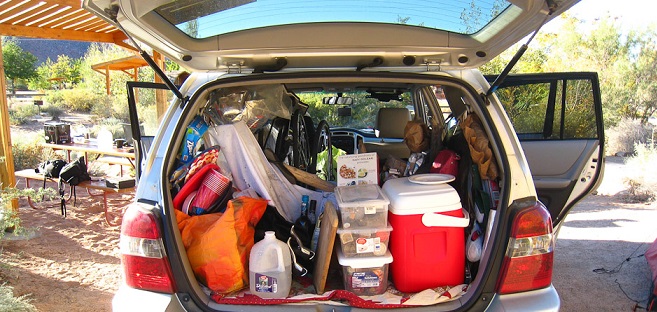 Can I Ship My Household Goods Inside My Car During International Shipping?