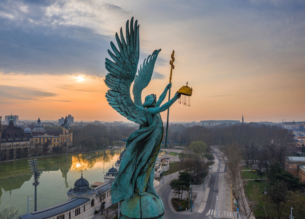 What Are the Costs Associated with Shipping a Car to Hungary?
