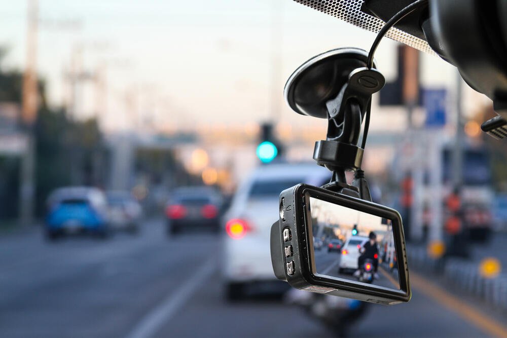 The Pros and Cons of Dashcams