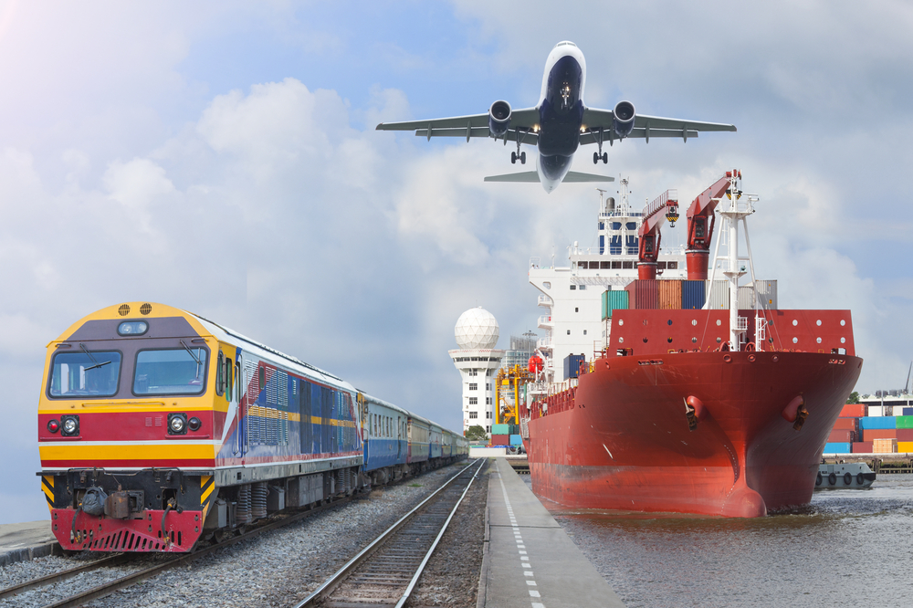 train-and-palne-ashville.jpg