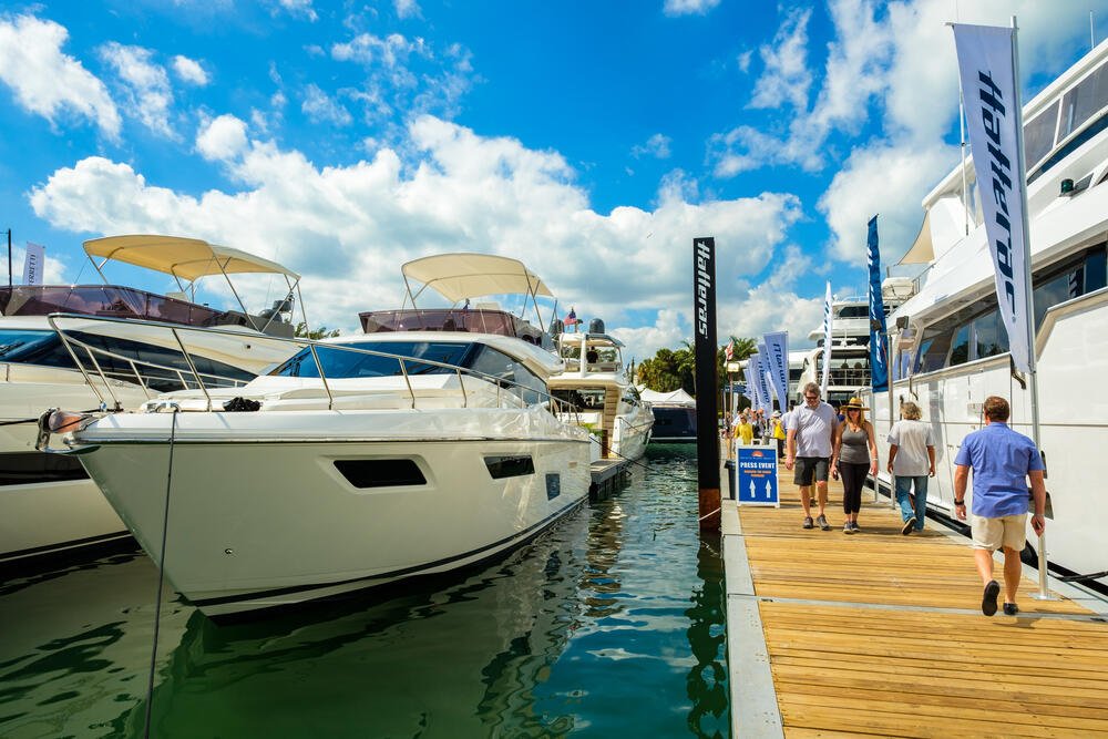 Transporting Luxury Boats The Costs And The Risks 2