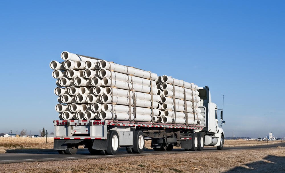 what-are-the-benefits-of-flatbed-shipping.jpg