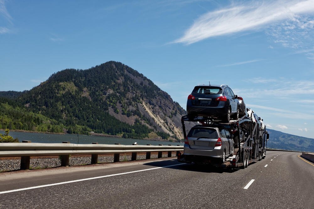 Wyoming to Kansas Auto Transport